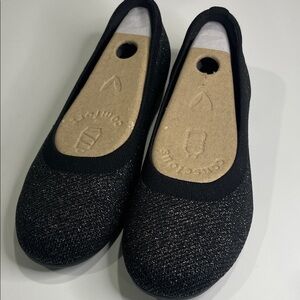 Vivaia Claire Round Toe Ballet Flat Black size 39 8.5 Washable Comfortable shoes